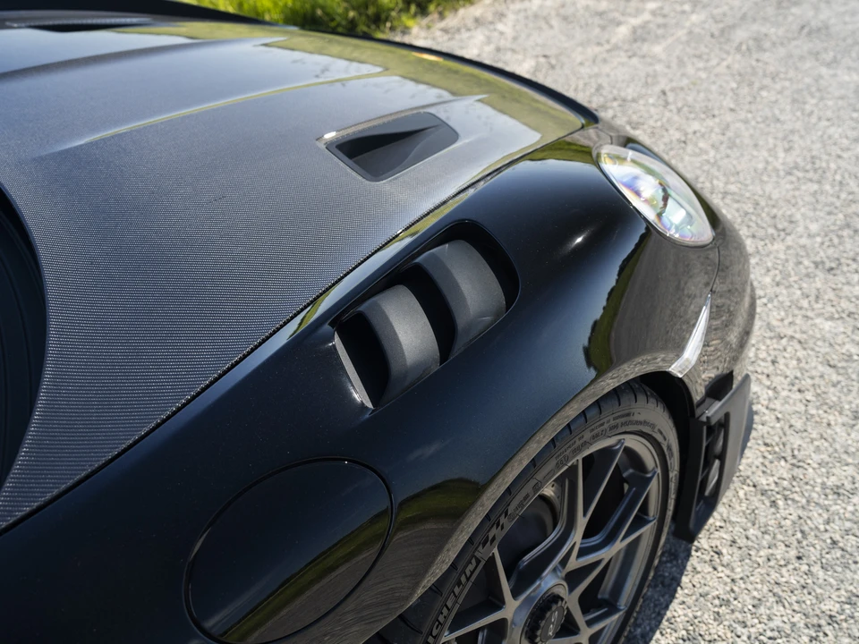 2023 Porsche 718 Cayman GT4 RS - Image 27 of 31