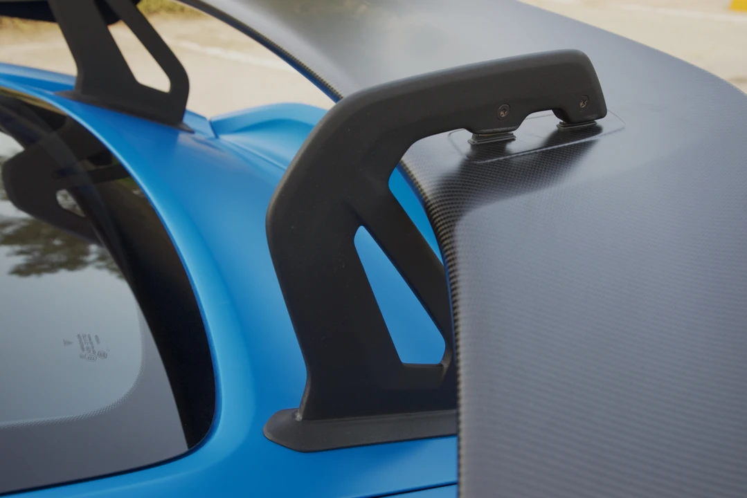 2023 Porsche 718 Cayman GT4 RS - Image 19 of 31