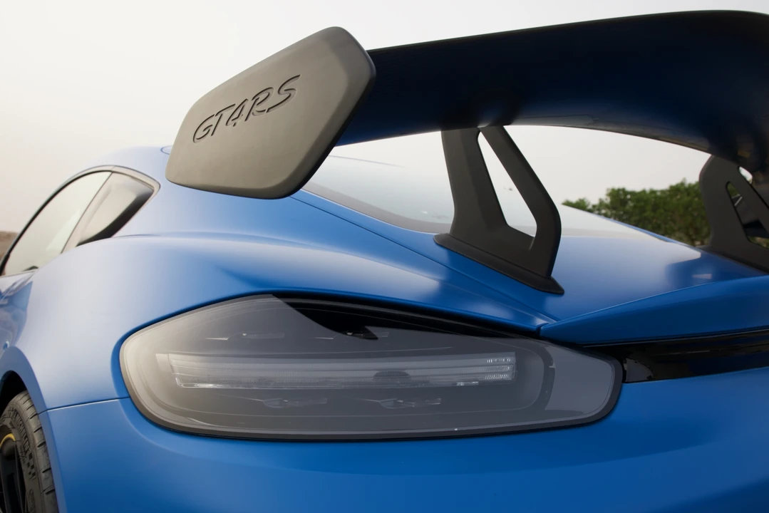 2023 Porsche 718 Cayman GT4 RS - Image 21 of 31