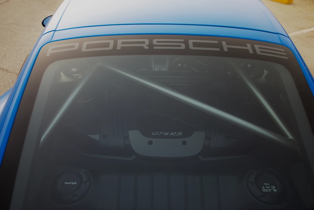 2023 Porsche 718 Cayman GT4 RS - Image 26 of 31