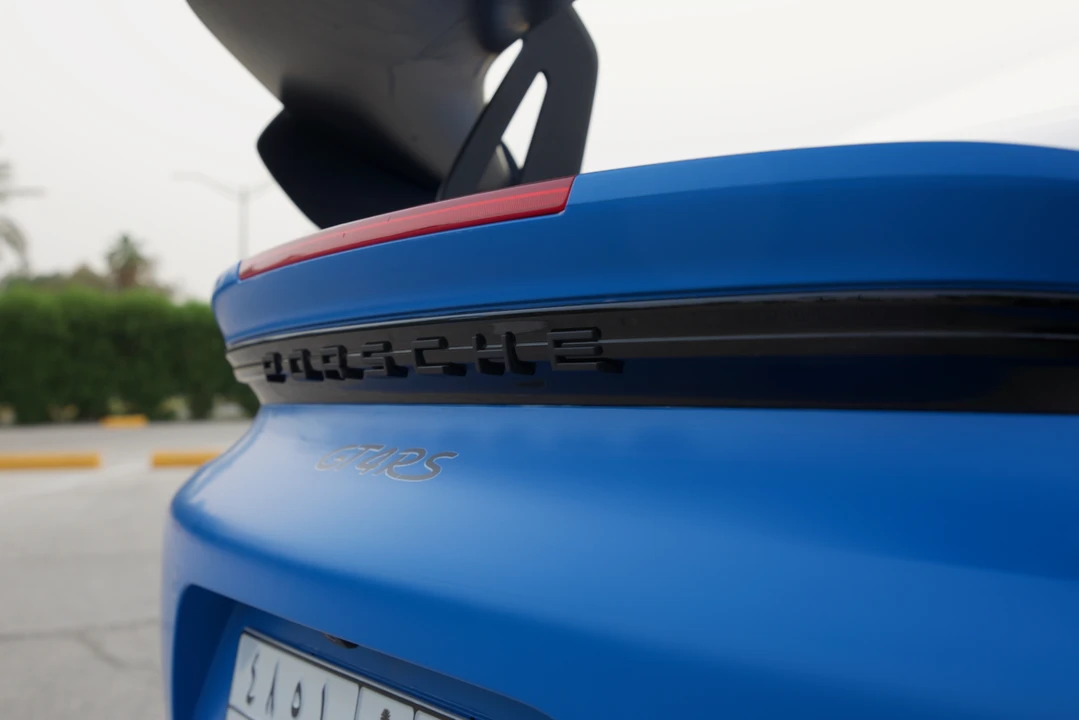 2023 Porsche 718 Cayman GT4 RS - Image 28 of 31