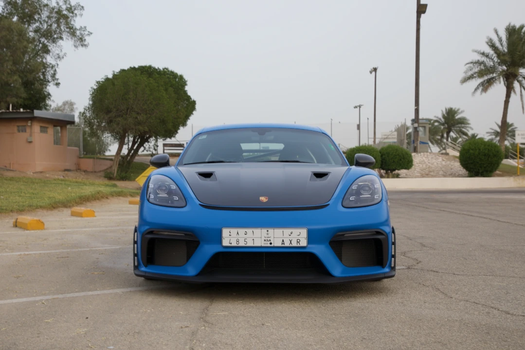 2023 Porsche 718 Cayman GT4 RS - Image 2 of 31