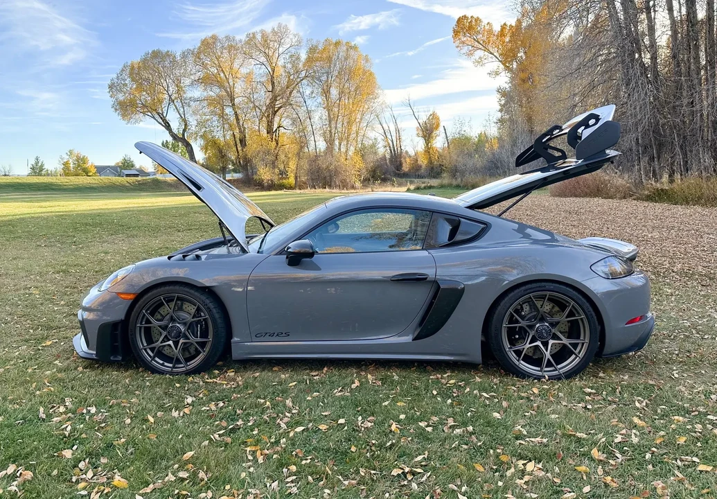 2023 Porsche 718 Cayman GT4 RS - Image 4 of 6