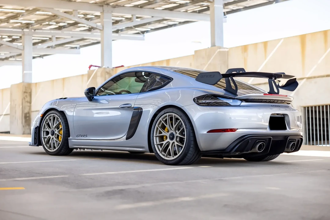 2023 Porsche 718 Cayman GT4 RS - Image 3 of 6