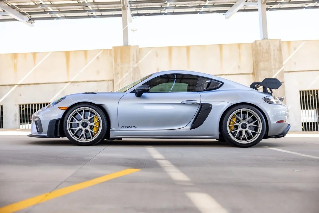 2023 Porsche 718 Cayman GT4 RS - Image 2 of 6
