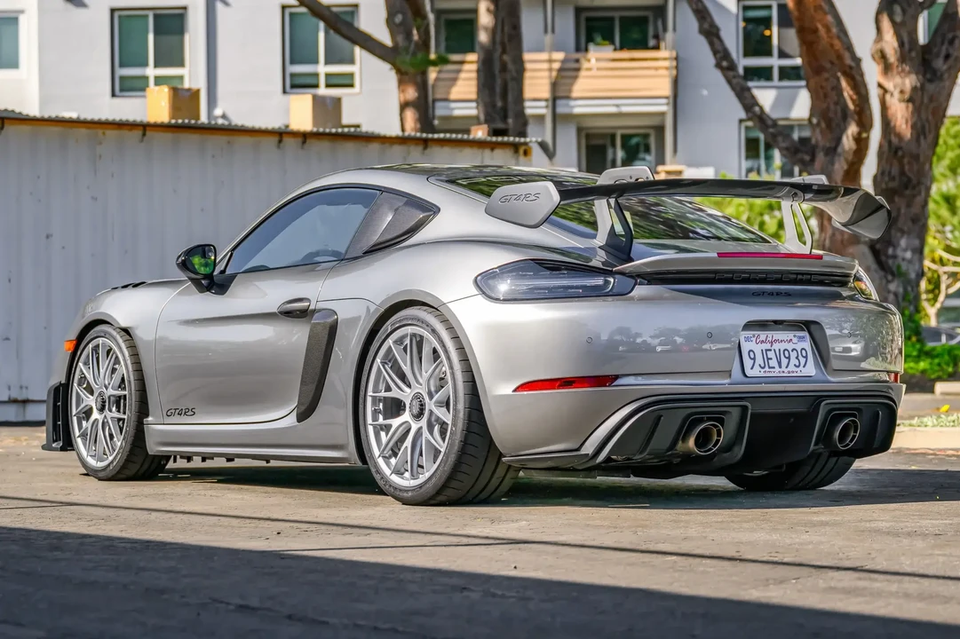 2023 Porsche 718 Cayman GT4 RS - Image 6 of 6