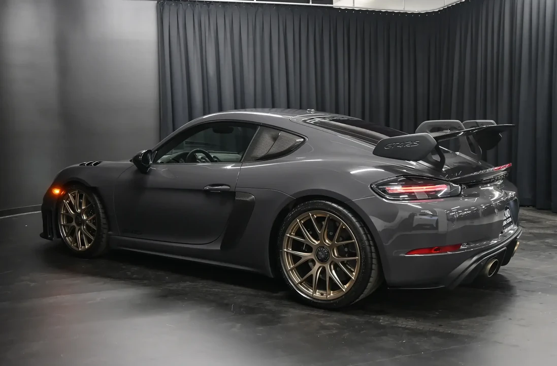 2023 Porsche 718 Cayman GT4 RS - Image 5 of 6
