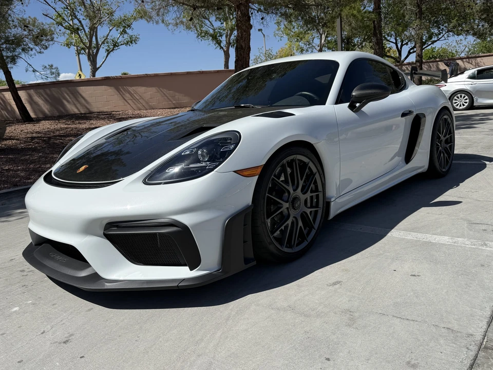 2023 Porsche 718 Cayman GT4 RS - Image 2 of 31
