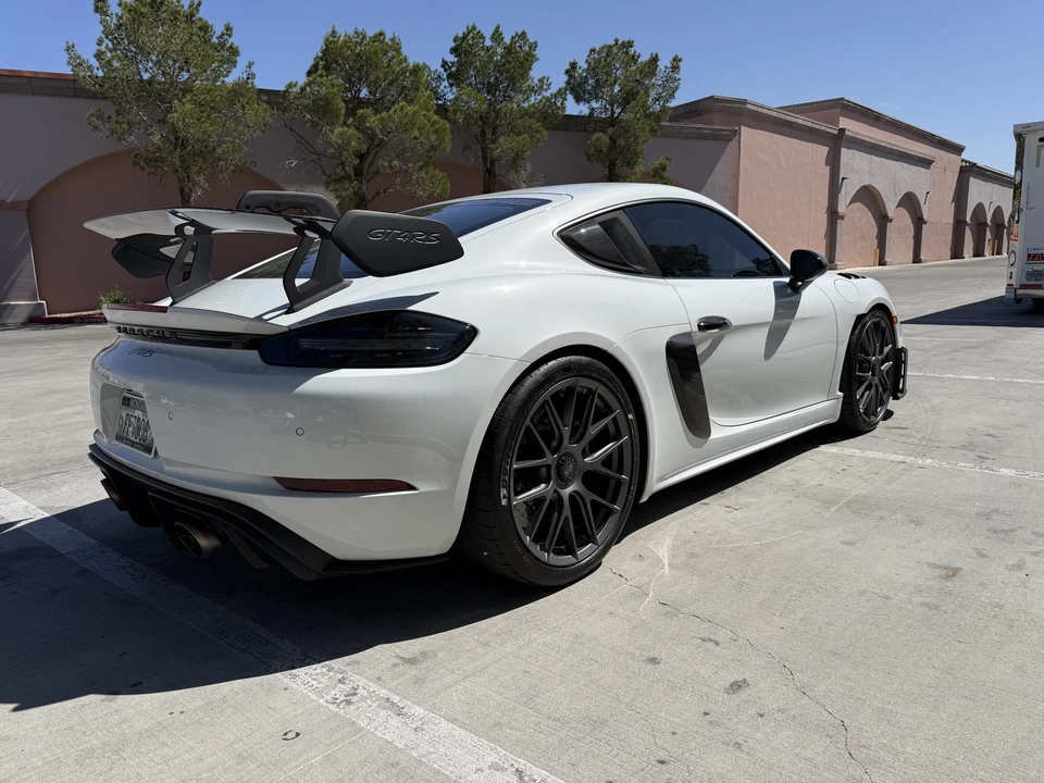 2023 Porsche 718 Cayman GT4 RS - Image 11 of 31