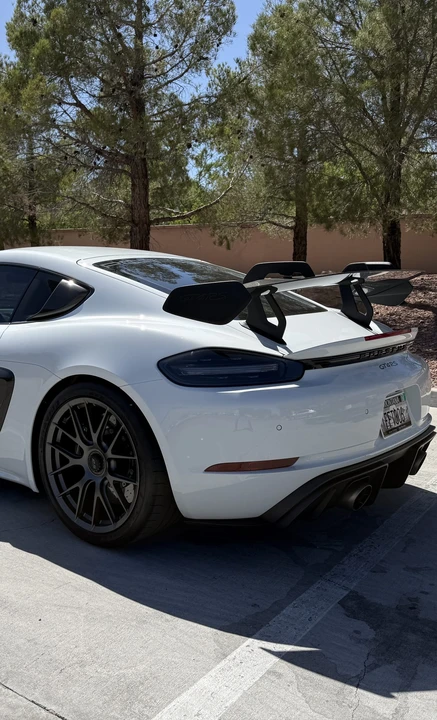 2023 Porsche 718 Cayman GT4 RS - Image 29 of 31