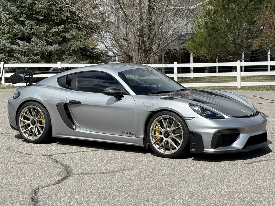 2023 Porsche 718 Cayman GT4 RS - Image 25 of 31