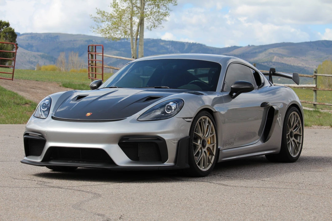 2023 Porsche 718 Cayman GT4 RS - Image 2 of 31