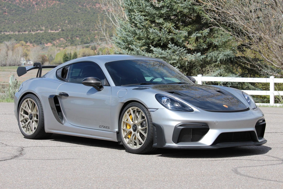 2023 Porsche 718 Cayman GT4 RS - Image 17 of 31