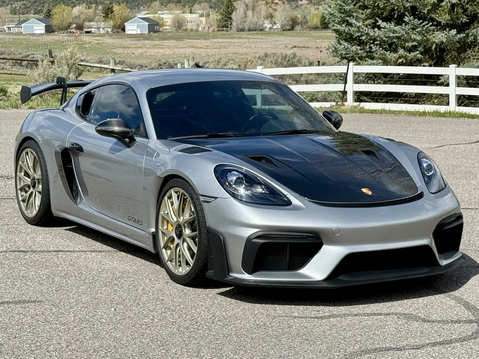 2023 Porsche 718 Cayman GT4 RS - Image 10 of 31