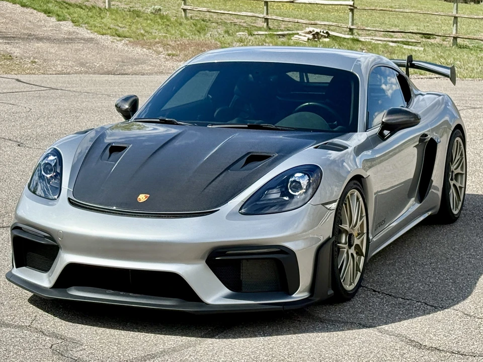 2023 Porsche 718 Cayman GT4 RS - Image 8 of 31