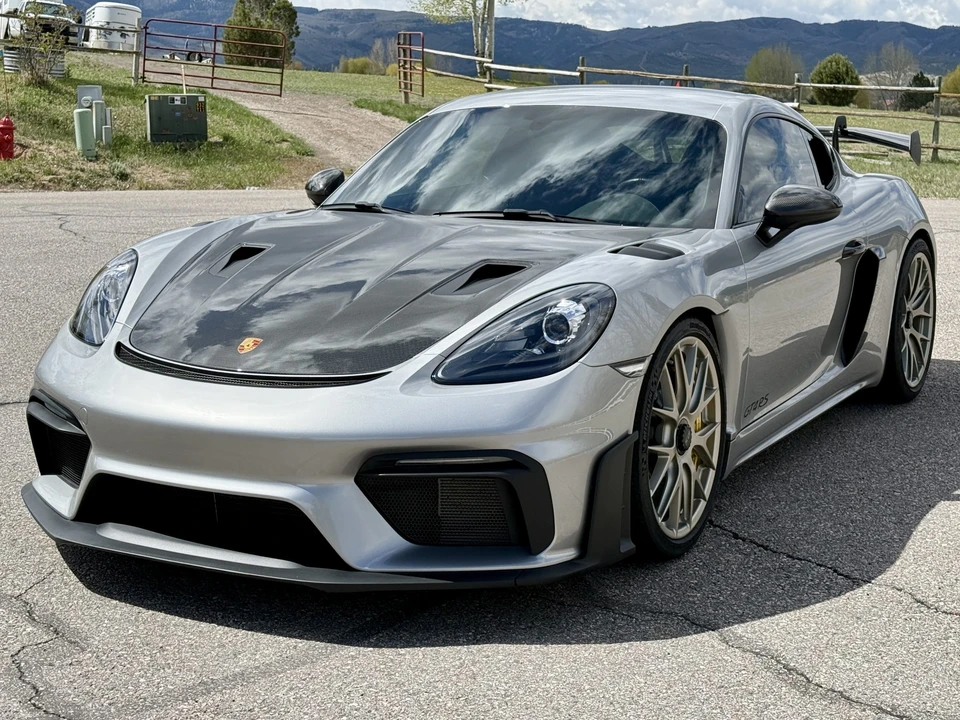 2023 Porsche 718 Cayman GT4 RS - Image 4 of 31