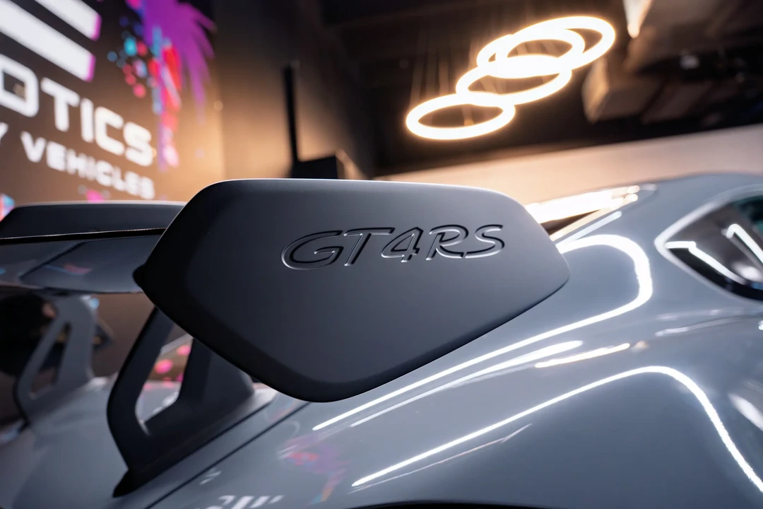 2023 Porsche 718 Cayman GT4 RS - Image 29 of 31