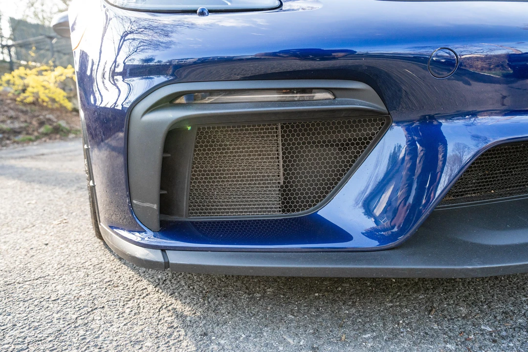 2023 Porsche 718 Cayman GT4 - Image 17 of 31
