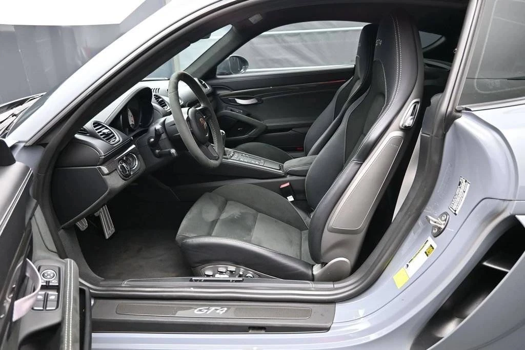 2023 Porsche 718 Cayman GT4 - Image 5 of 5