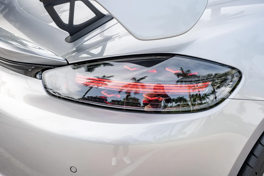 2023 Porsche 718 Cayman GT4 - Image 27 of 31
