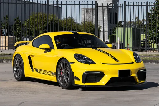 2023 Porsche 718 Cayman GT4