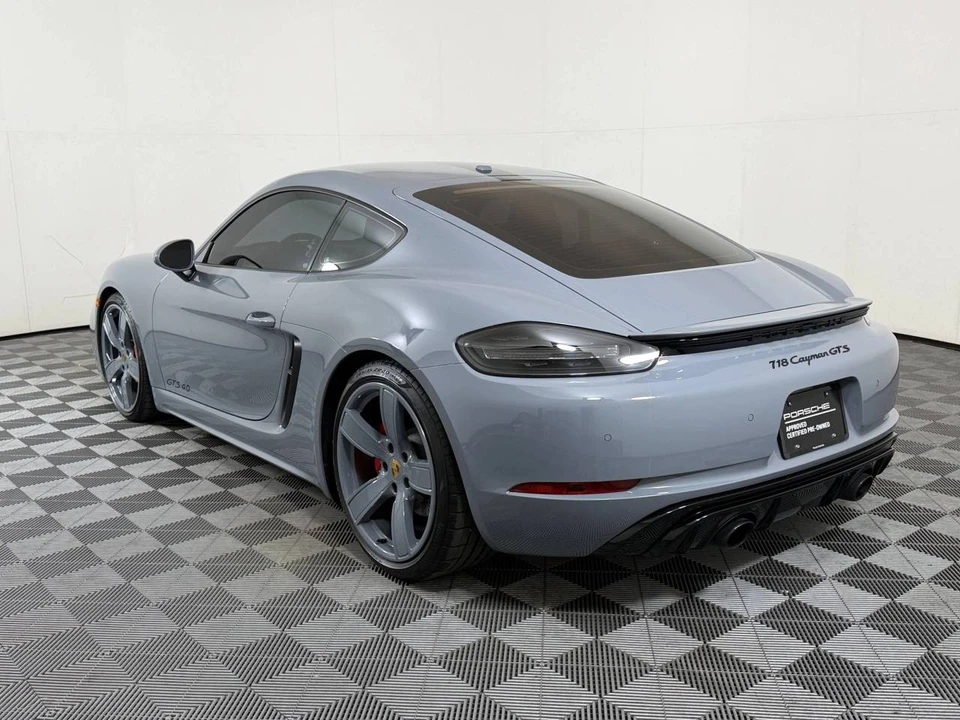 2023 Porsche 718 Cayman GTS 4.0 - Image 3 of 5