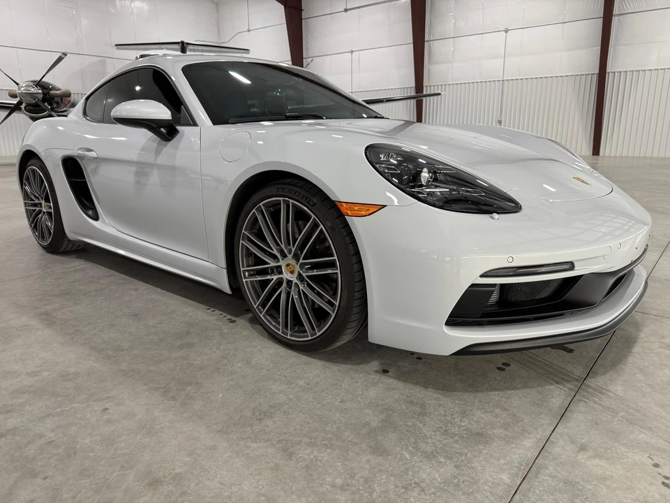2023 Porsche 718 Cayman GTS 4.0 - Image 11 of 31