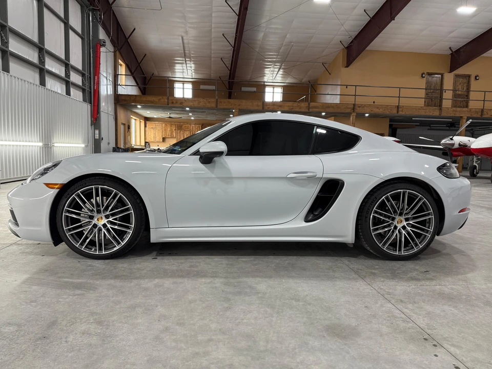 2023 Porsche 718 Cayman GTS 4.0 - Image 7 of 31
