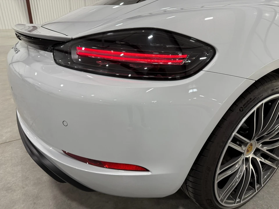2023 Porsche 718 Cayman GTS 4.0 - Image 17 of 31
