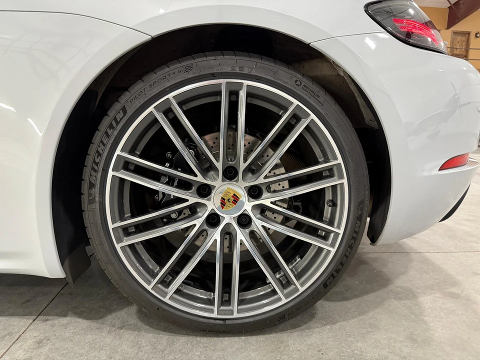 2023 Porsche 718 Cayman GTS 4.0 - Image 21 of 31