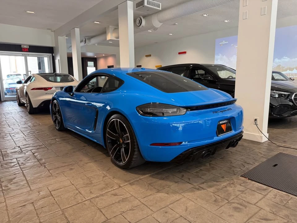 2023 Porsche 718 Cayman - Image 2 of 5