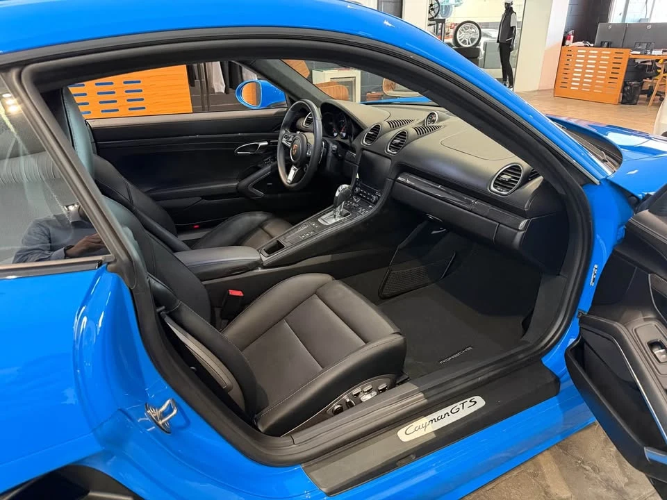 2023 Porsche 718 Cayman - Image 4 of 5
