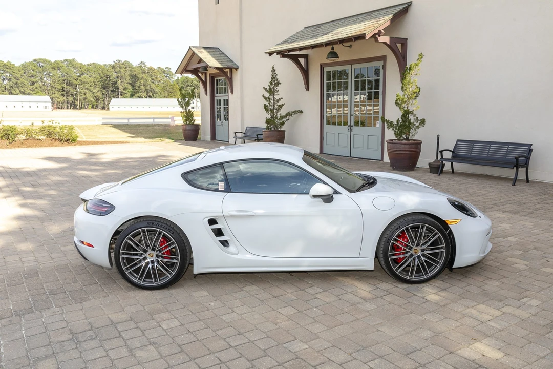 2023 Porsche 718 Cayman S - Image 19 of 31