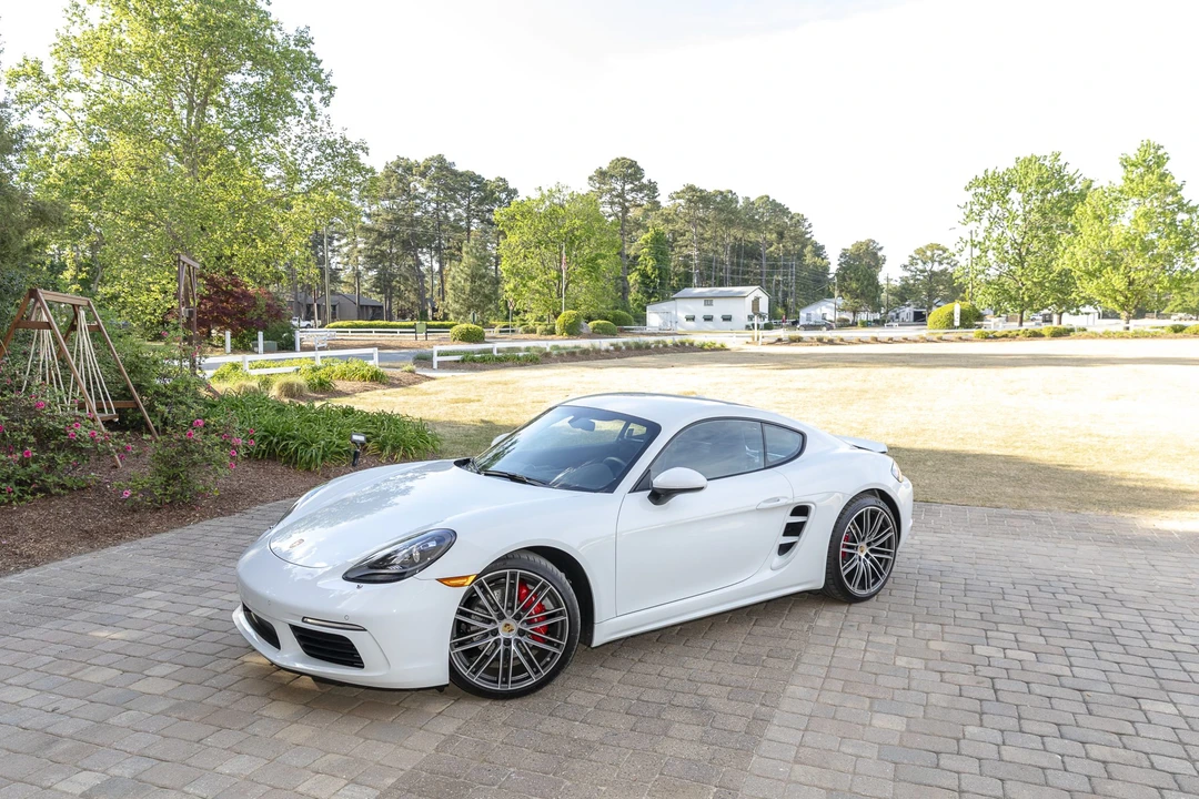 2023 Porsche 718 Cayman S - Image 4 of 31