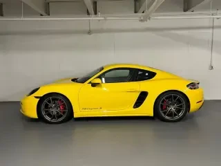 2023 Porsche 718 Cayman S - Image 2 of 4