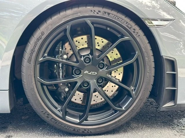 2023 Porsche 718 Cayman GT4 - Image 11 of 31