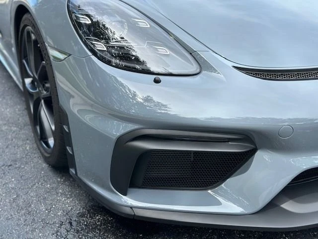 2023 Porsche 718 Cayman GT4 - Image 16 of 31