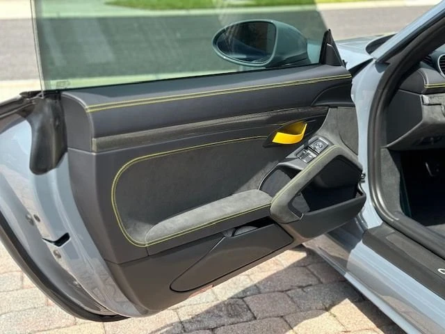 2023 Porsche 718 Cayman GT4 - Image 19 of 31