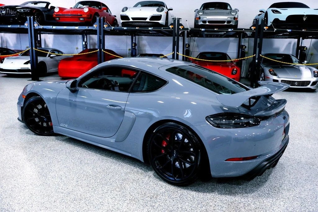 2023 Porsche 718 Cayman GT4 - Image 10 of 12