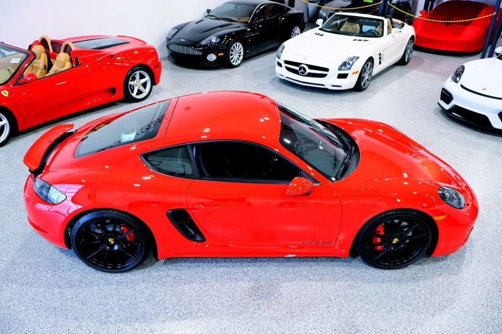 2023 Porsche - Image 8 of 12