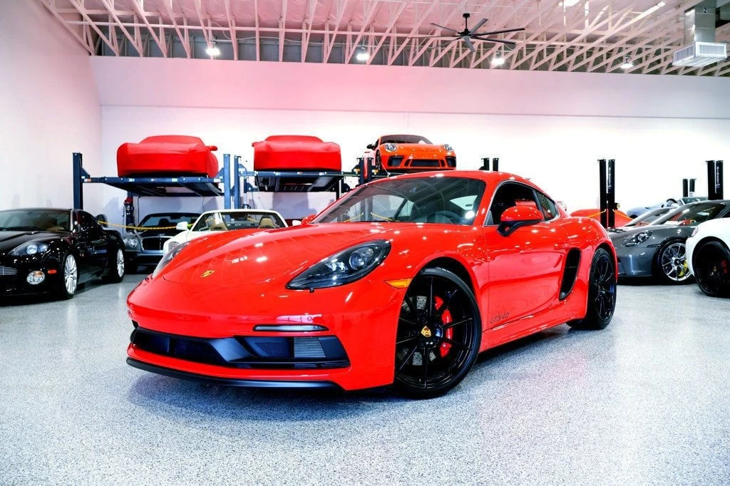 2023 Porsche - Image 4 of 12