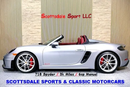 2023 Porsche 718 Spyder