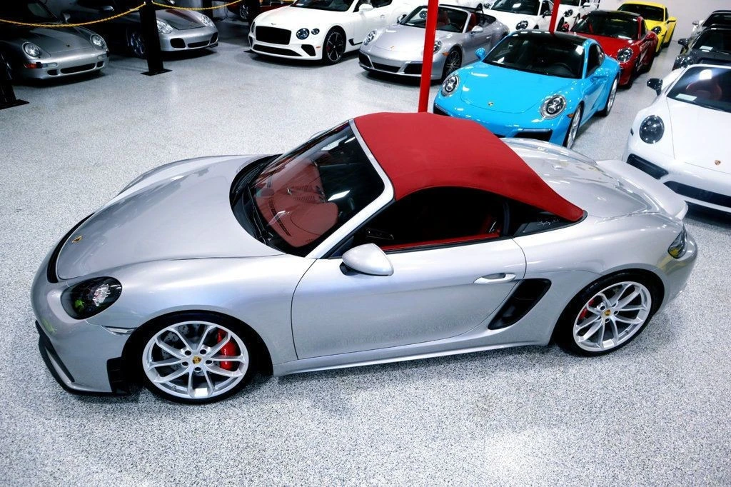 2023 Porsche - Image 7 of 12