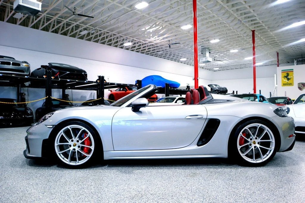 2023 Porsche 718 Boxster Spyder - Image 4 of 12