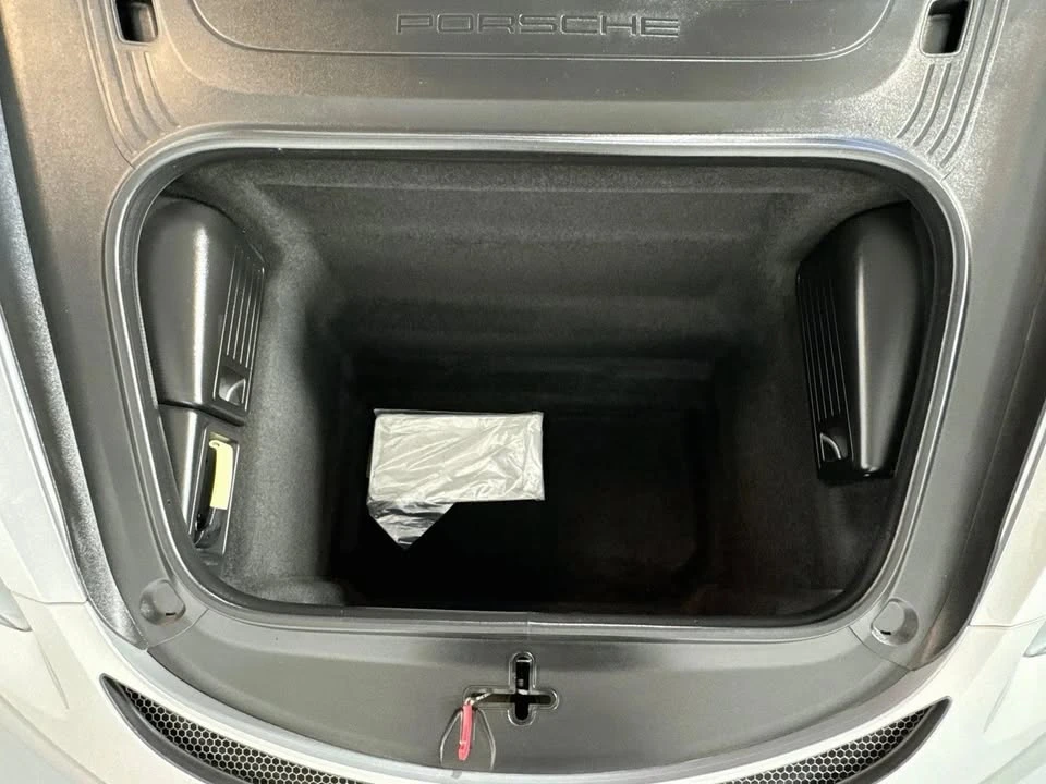 2023 Porsche 718 Boxster Spyder - Image 17 of 20