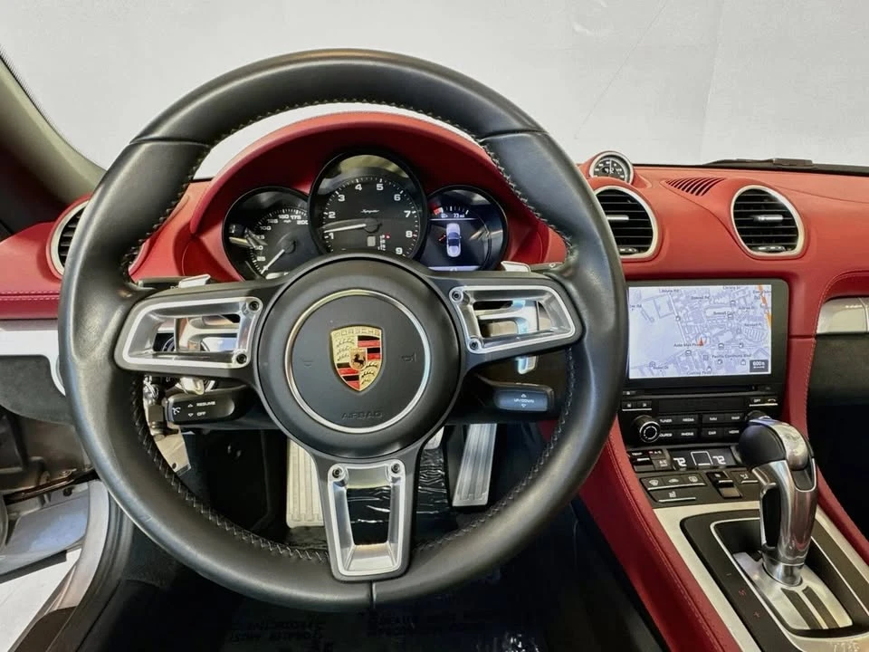 2023 Porsche 718 Boxster Spyder - Image 11 of 20