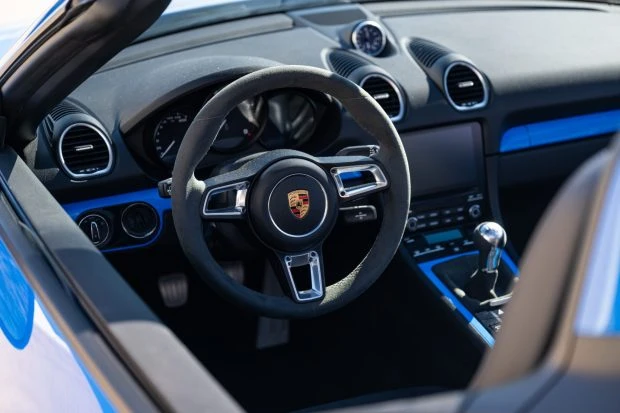 2023 Porsche 718 Boxster Spyder - Image 5 of 6