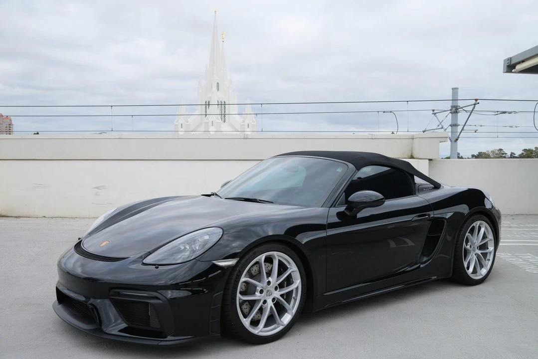 2023 Porsche 718 Boxster Spyder - Image 23 of 31