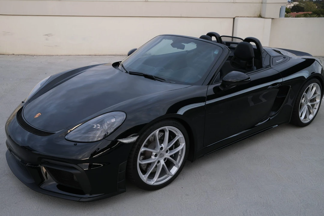 2023 Porsche 718 Boxster Spyder - Image 3 of 31