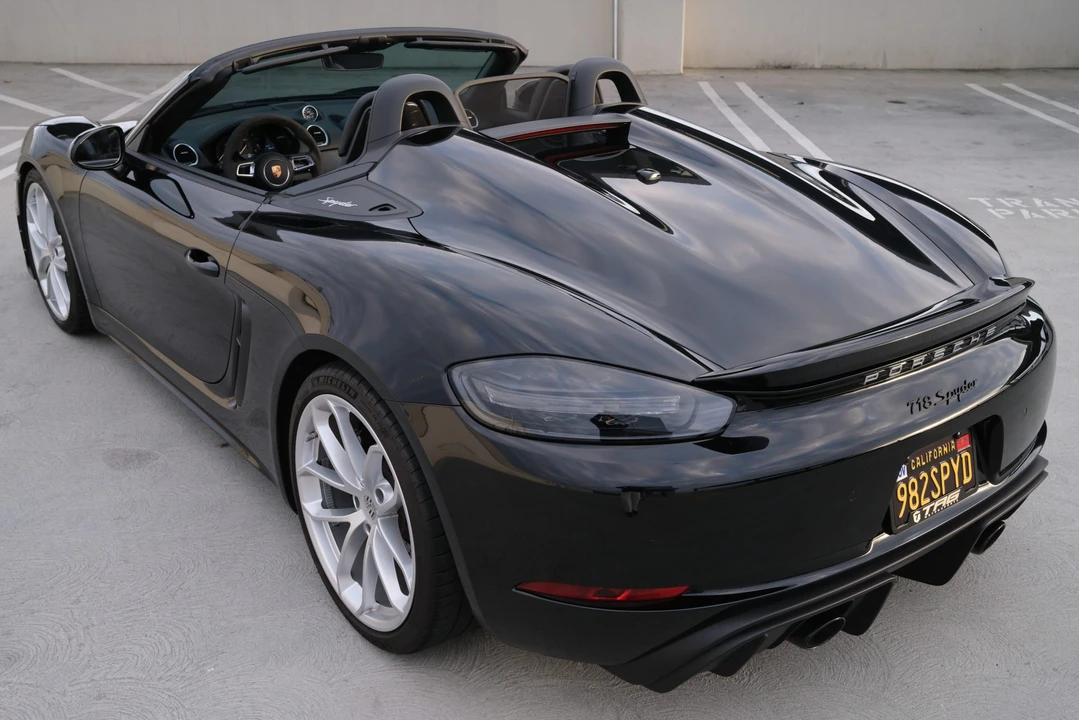 2023 Porsche 718 Boxster Spyder - Image 19 of 31